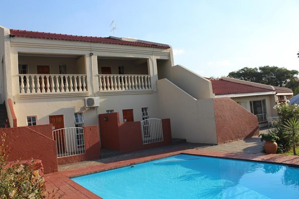 Flamboyant Guest Lodge Johannesburgo Exterior foto